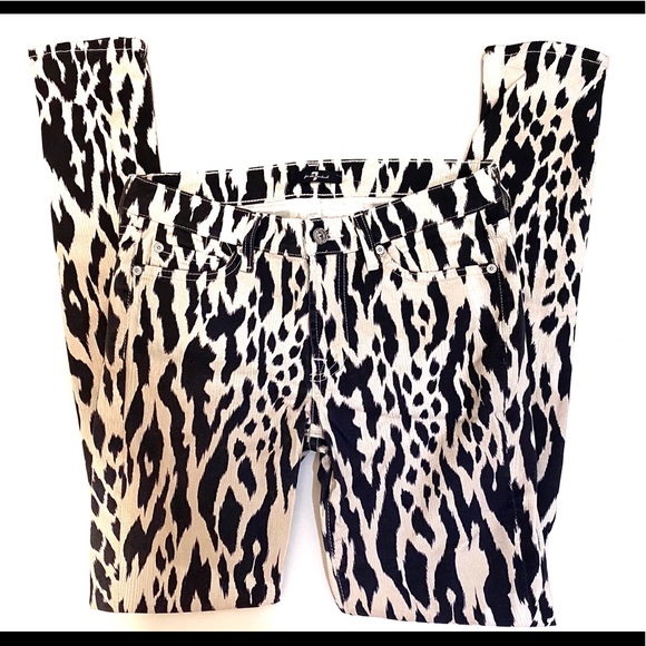 7 For All Mankind Animal Print Skinny Jean - Picture 2 of 8